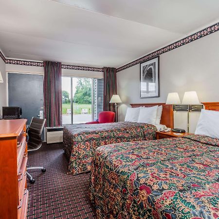 Days Inn Seymour Dış mekan fotoğraf