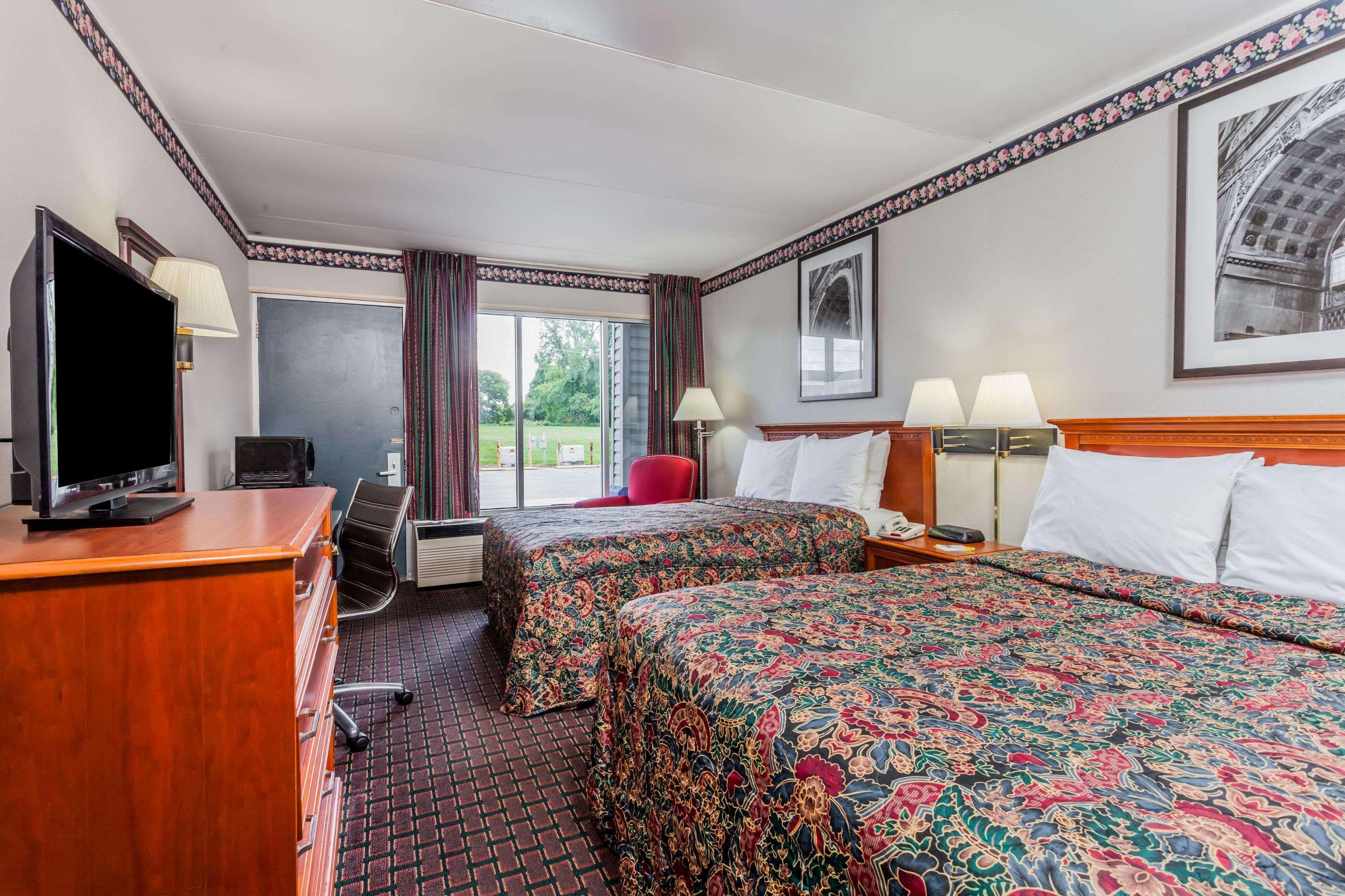 Days Inn Seymour Dış mekan fotoğraf